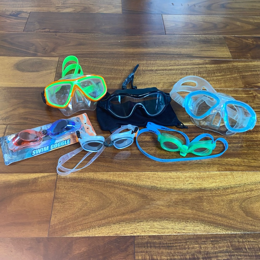 EUC Lot of 6 Youth Swim Goggles, Speedo Speedo Dive Seago Fins Scuba Sports